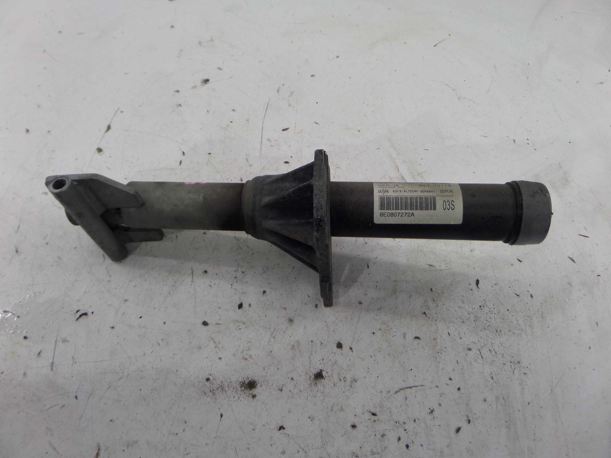 Audi A4 Right Front Bumper Shock Absorber Carrier B7 05.5-08 OEM 8E0 ...