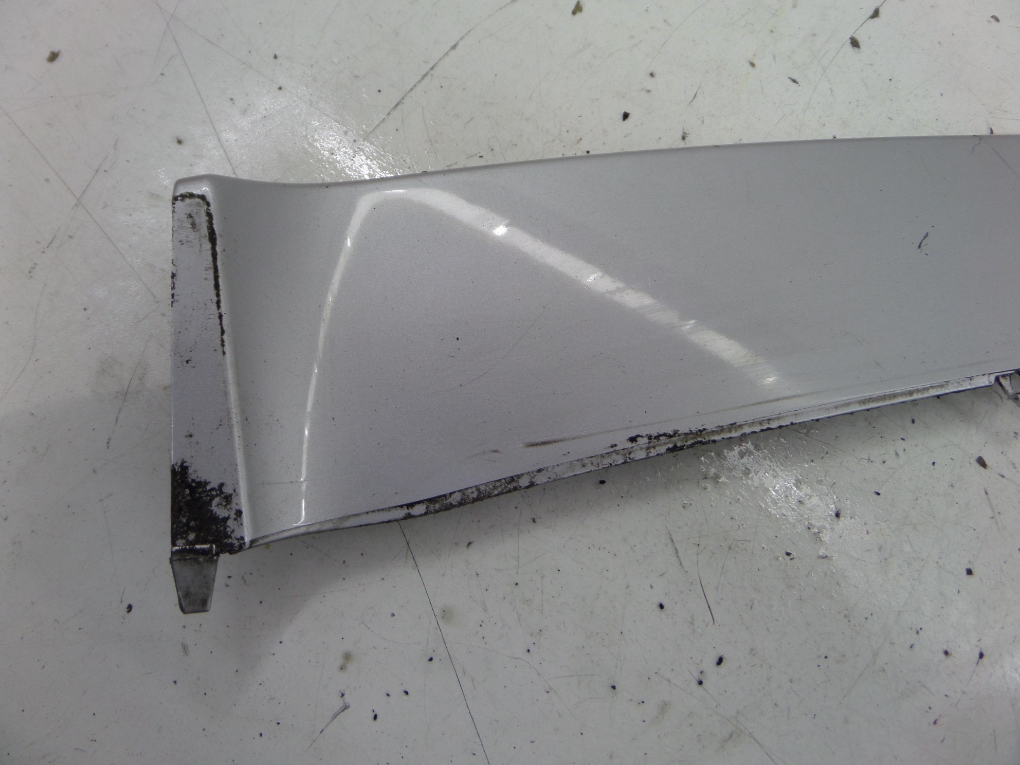 BMW 525i Rear Wagon Bumper Sill Trim Silver E39 00-03 OEM 528 530 540 ...