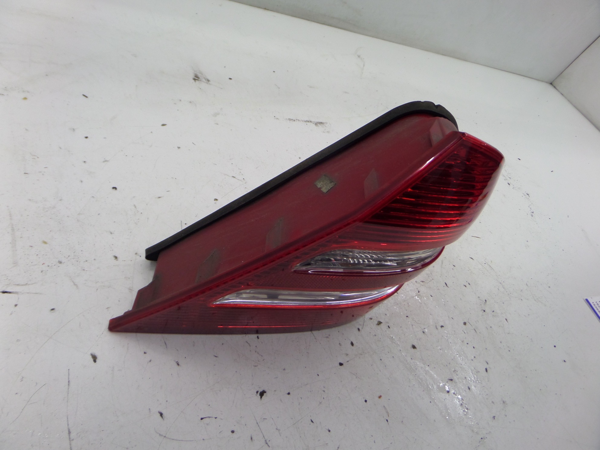 Mercedes C230 Right Sedan Brake Tail Light W203 01-07 203 820 34 64 ...