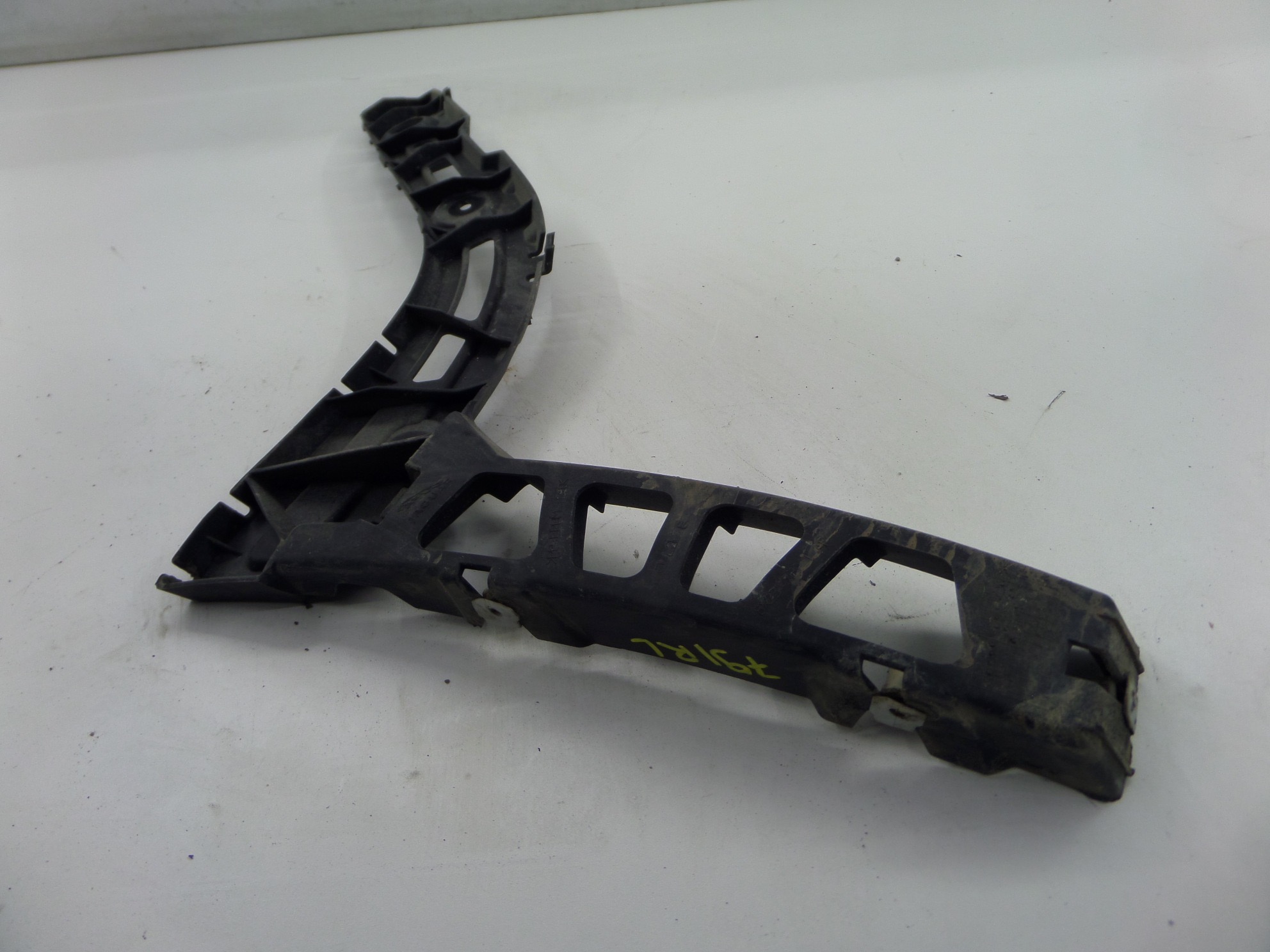 Jaguar XF AWD Supercharged Left Rear Bumper Bracket Slider Guide X250 ...