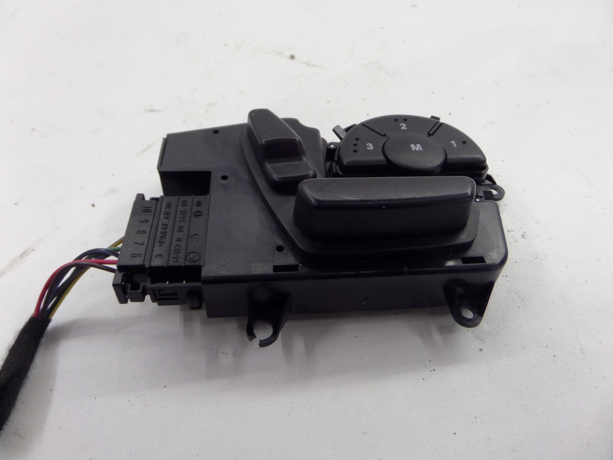 Mercedes R350 Right Front Seat Adjust Memory Switch W251 11-13 A164 870 ...