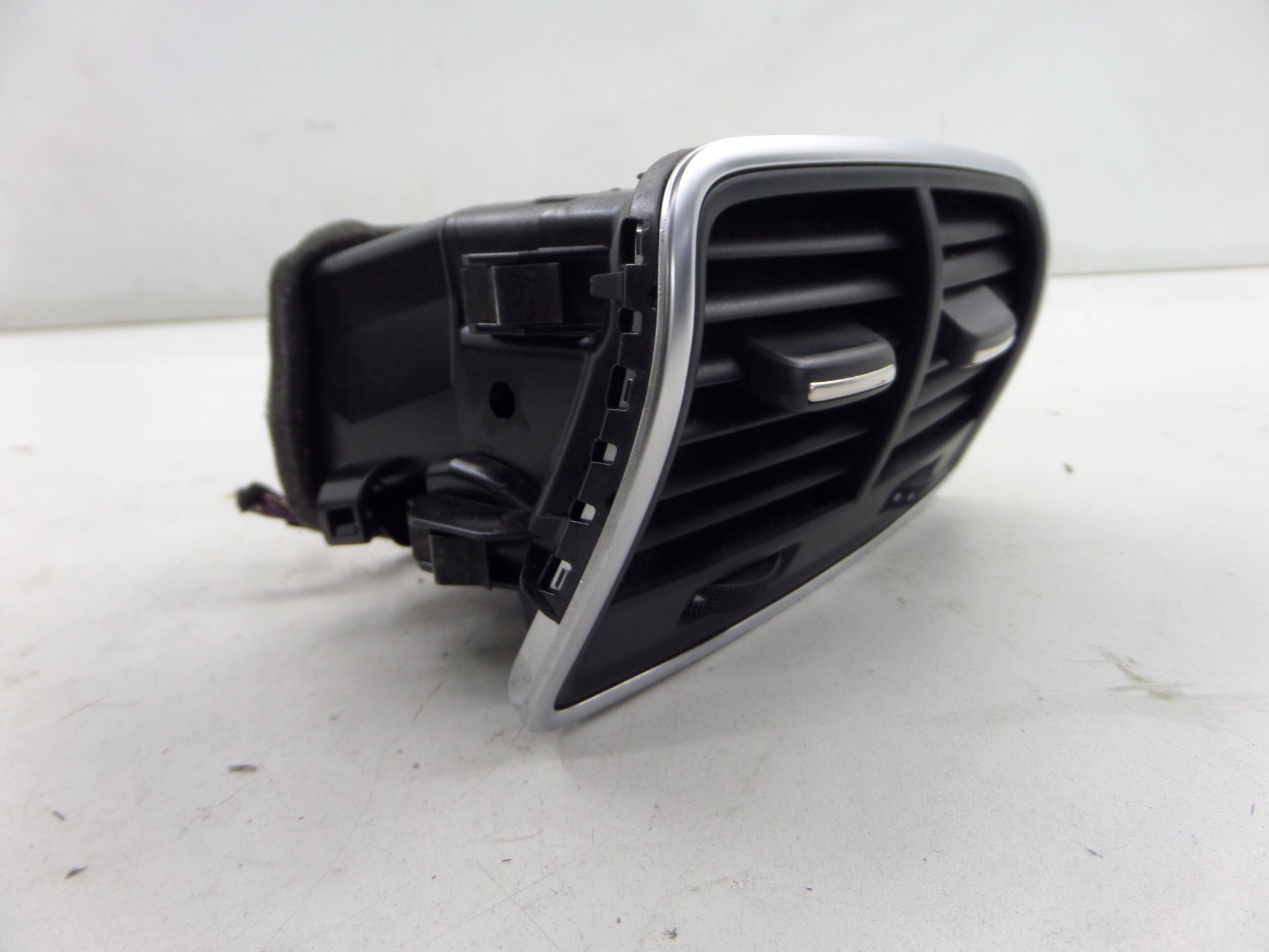 Audi S6 Rear Seat Console Air Vent C7 4G 12-17 OEM 4G0 819 203 | eBay