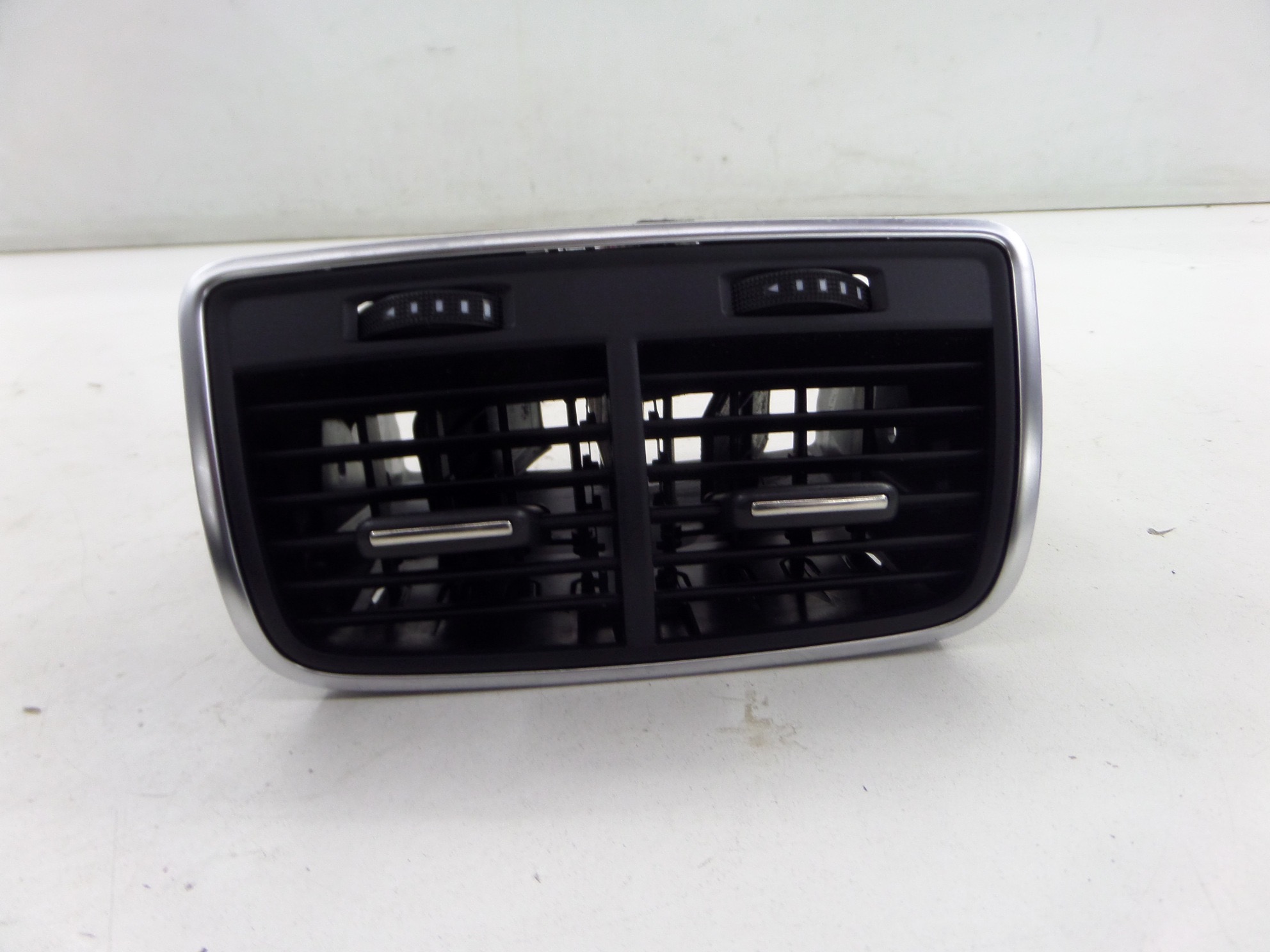 Audi S6 Rear Seat Console Air Vent C7 4G 12-17 OEM 4G0 819 203 | eBay