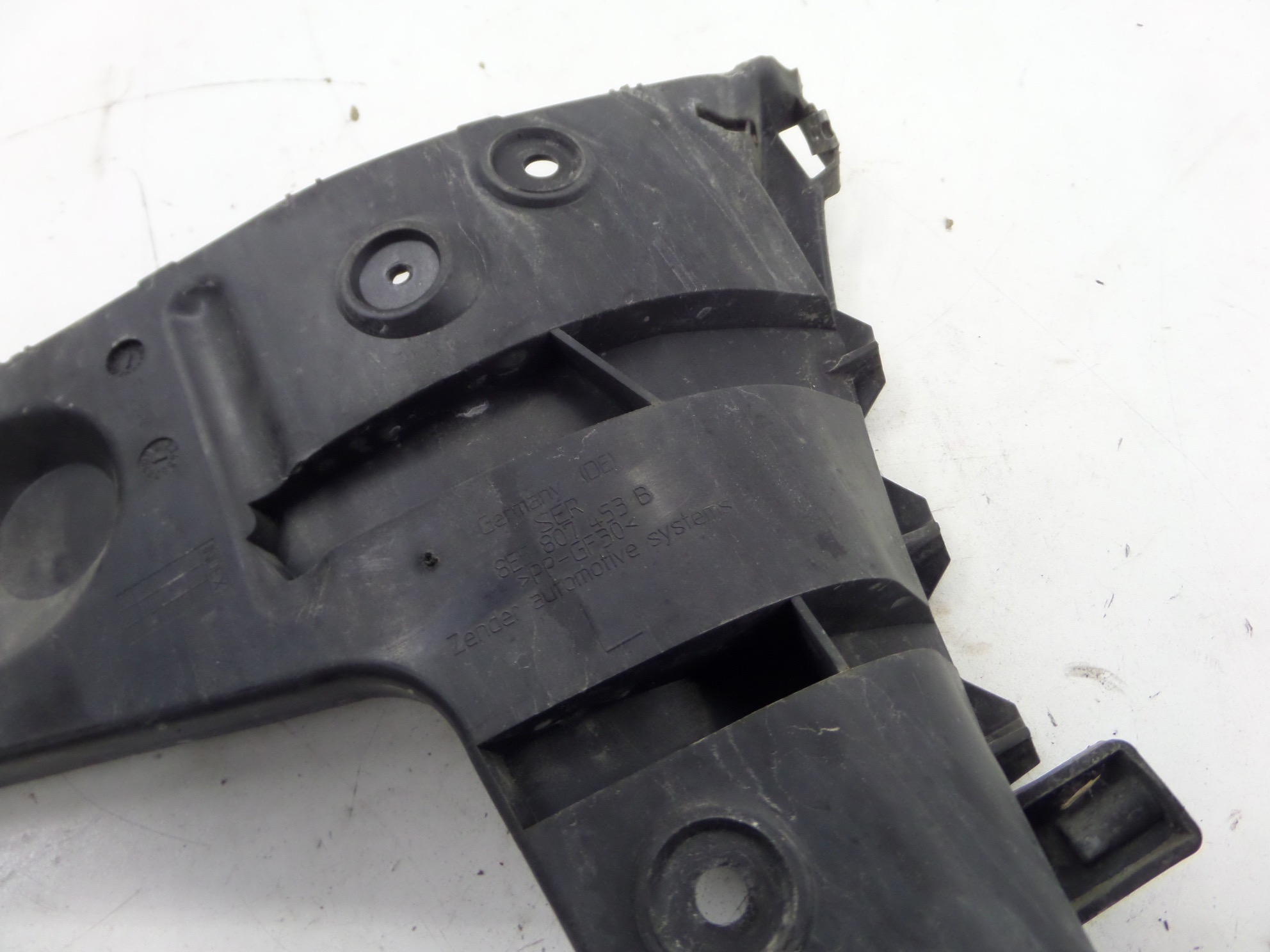 Audi RS4 Left Rear Bumper Bracket Slider Guide Sedan Wide Arch B7 8E5 ...